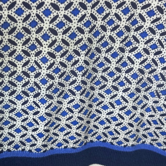 Talbots Blue and White Chic Geometric Patterned Blouse with Button Detail 2x - Picture 5 of 9